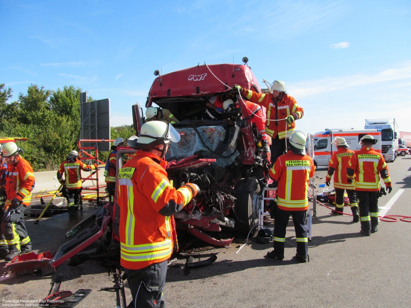 Schwerer LKW Unfall Auf Der A6 Feuerwehr Bad Rappenau